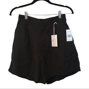 Good American trouser shorts